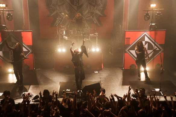 Machine Head onstage in Tokyo.