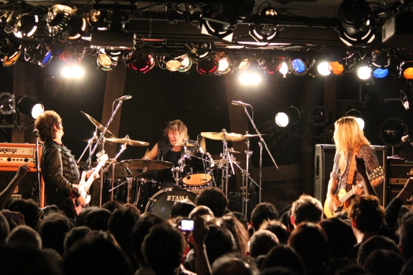 Glenn Hughes, Pontus Engborg and Doug Aldrich onstage in Tokyo. Photo: Stefan Nilsson