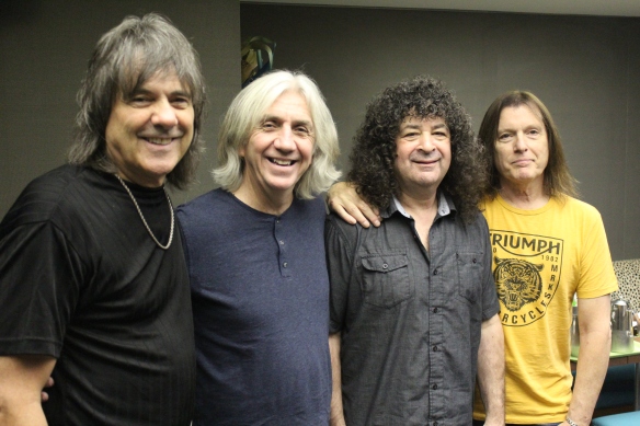 New England: Gary Shea, John Fannon, Hirsh Gardner, Jimmy Waldo. Kawasaki, Japan, Nov 2016. Photo: Stefan Nilsson