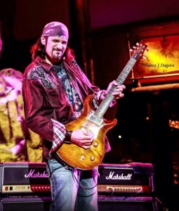 Bruce Kulick - Photo: Nancy Dagata