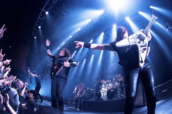 Testament on stage in Tokyo | Photo: Mikio Ariga